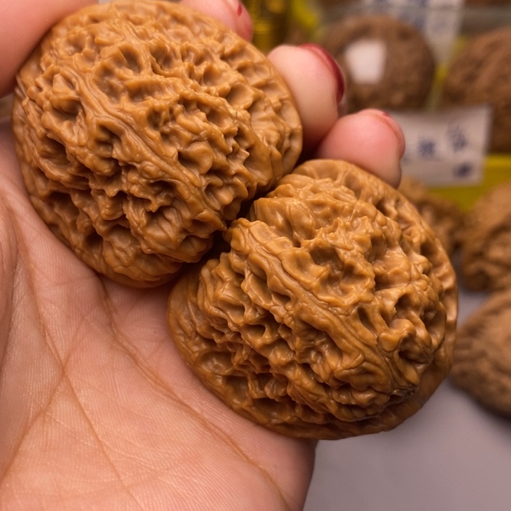 文玩核桃把件40南疆石