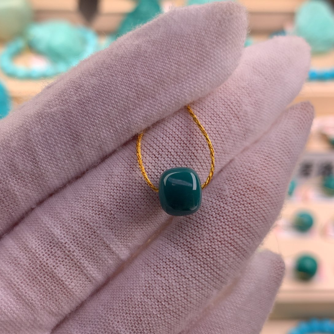 绿松石珠宝奇石未镶嵌8.2×7.3