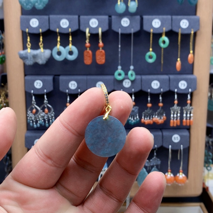 未镶嵌翡翠耳饰耳饰