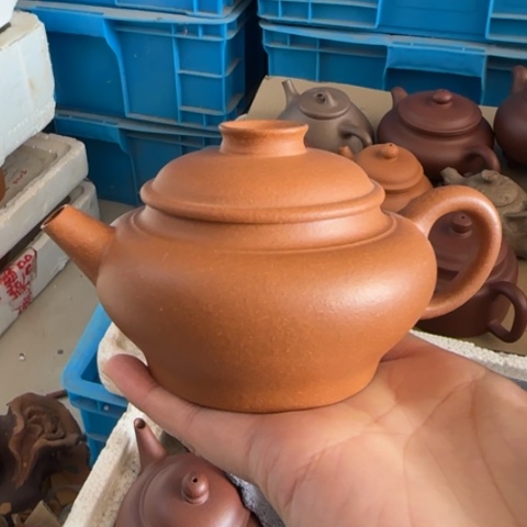 紫砂茶壶黄降坡泥200c c