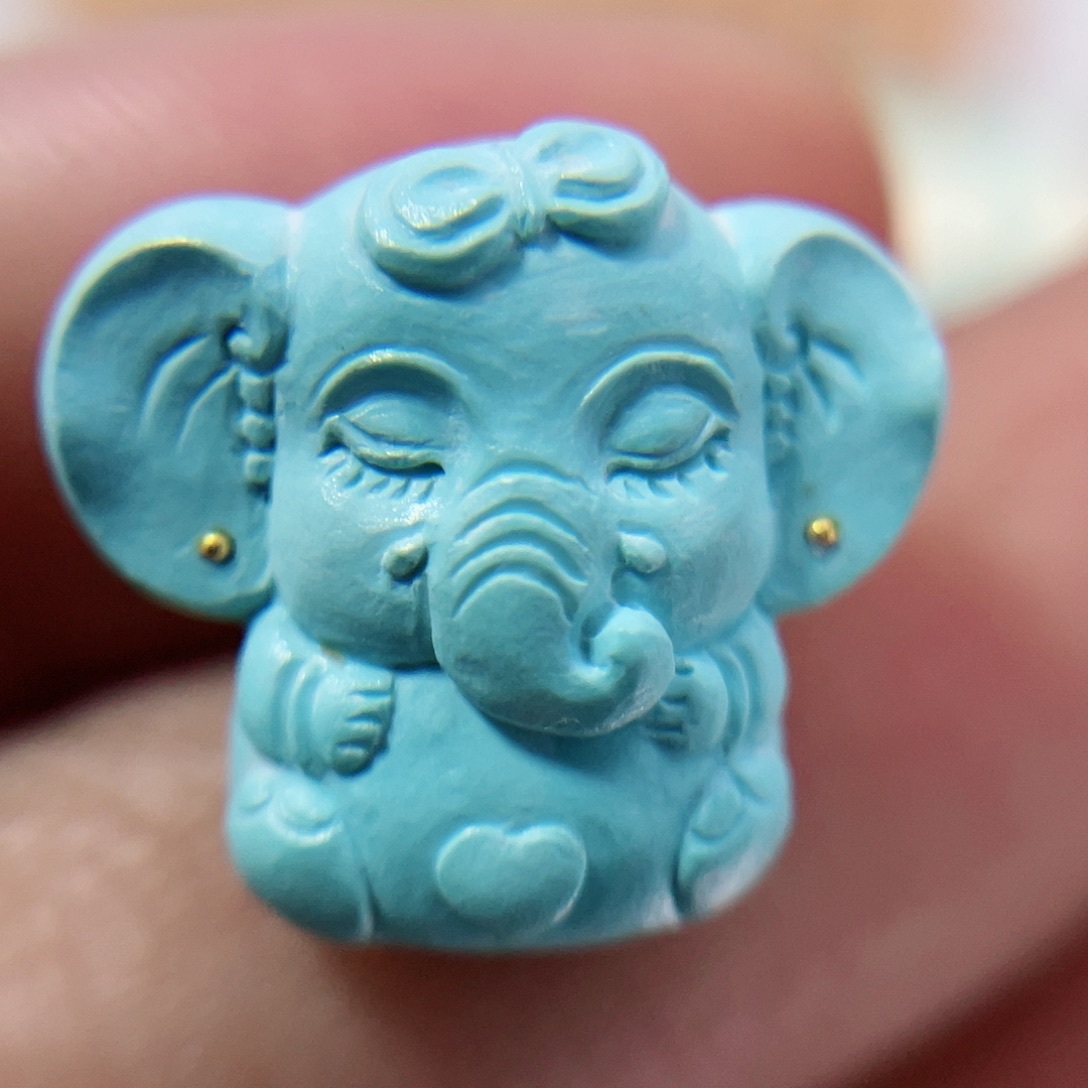 绿松石配饰未镶嵌