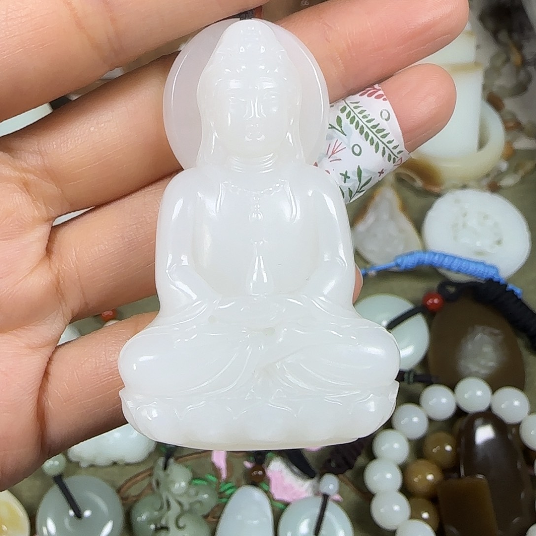 和田玉未镶嵌颈饰