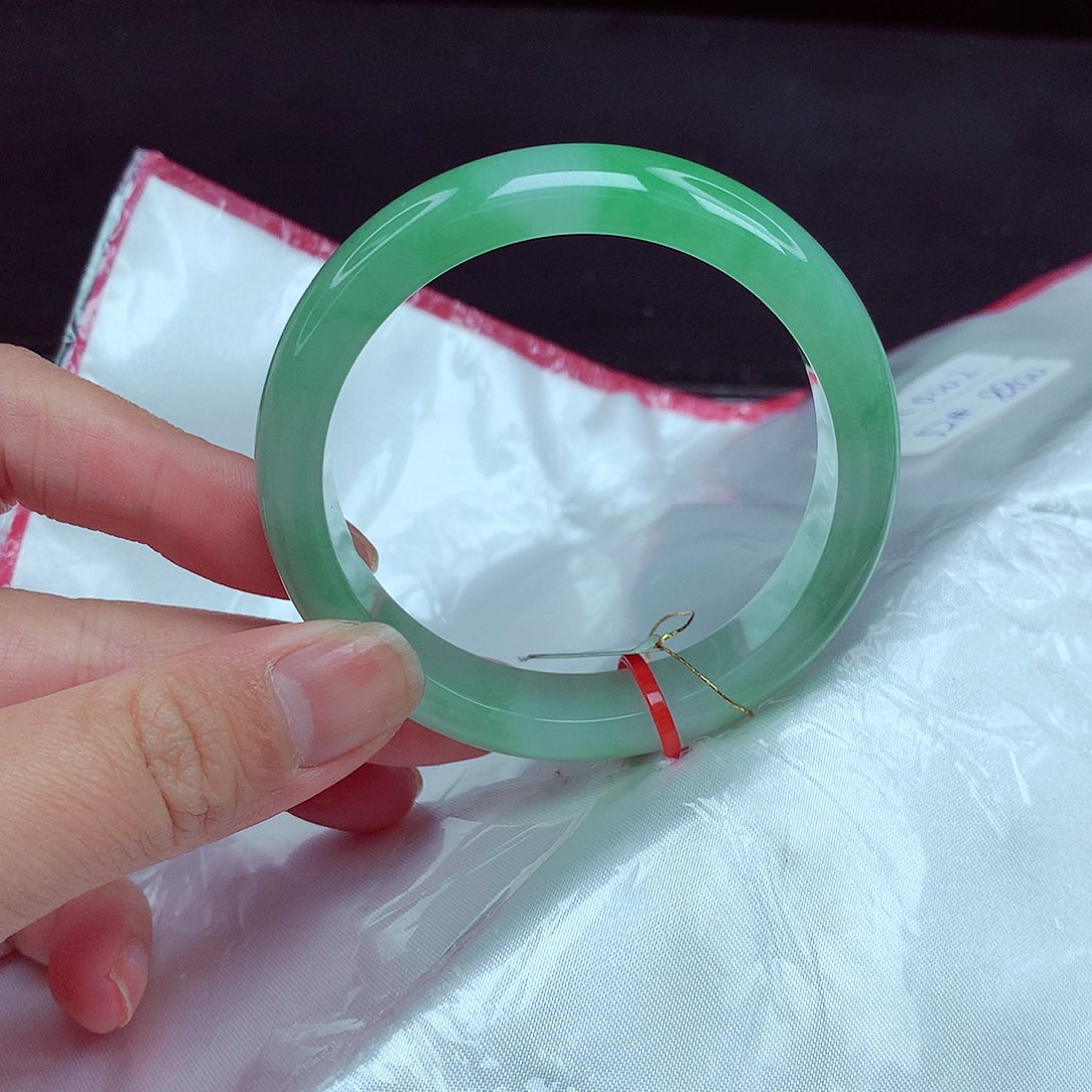 翡翠手镯未镶嵌52圈002