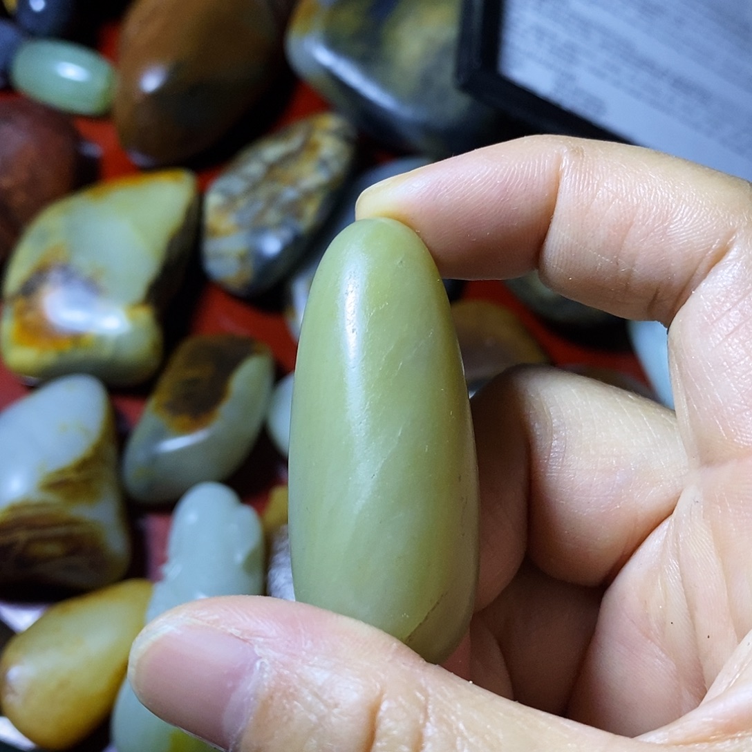 和田玉未镶嵌吊坠(不含链)