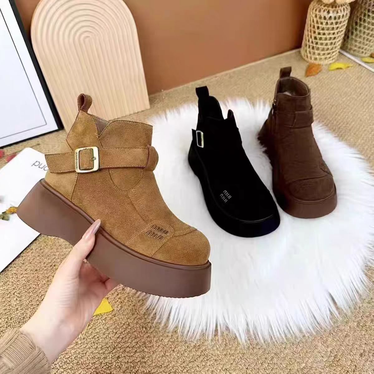 复古厚底短靴2024冬季新款加绒厚底保暖雪地棉鞋女款雪地靴{邮邮}