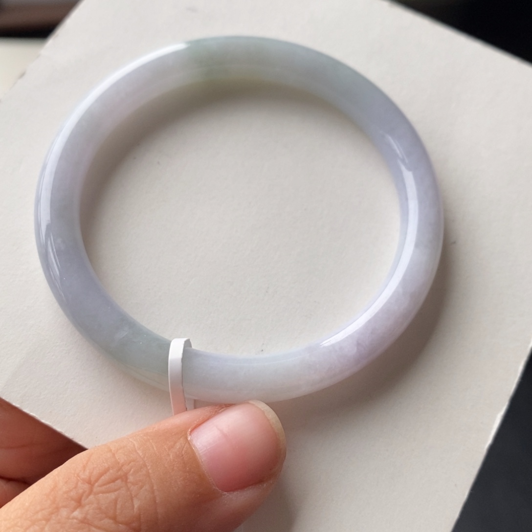 翡翠手镯未镶嵌58号53-7-7