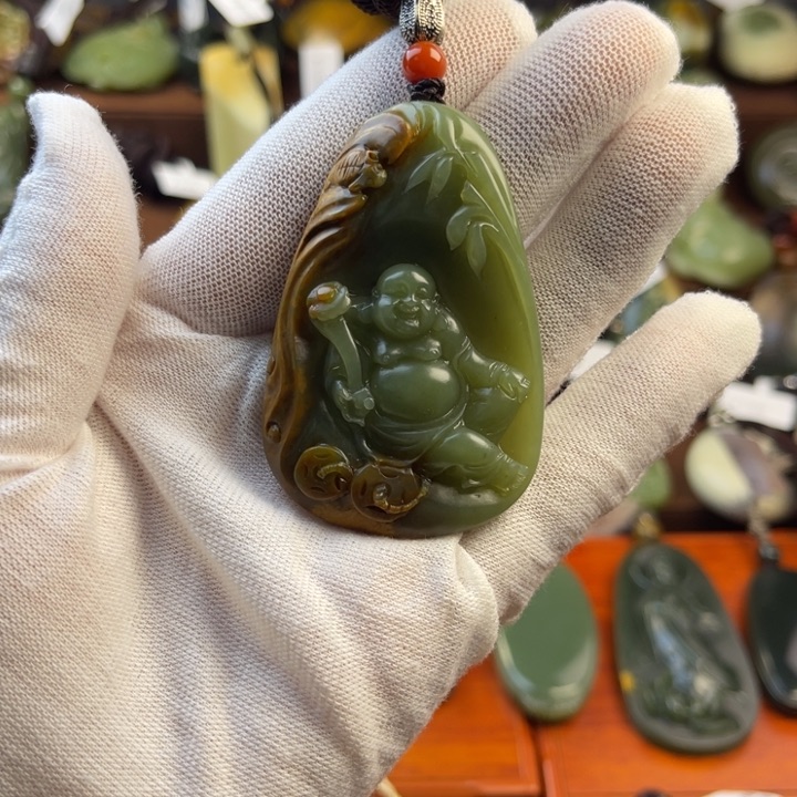 岫岩河磨玉（透闪石质玉）挂件未镶嵌用****6