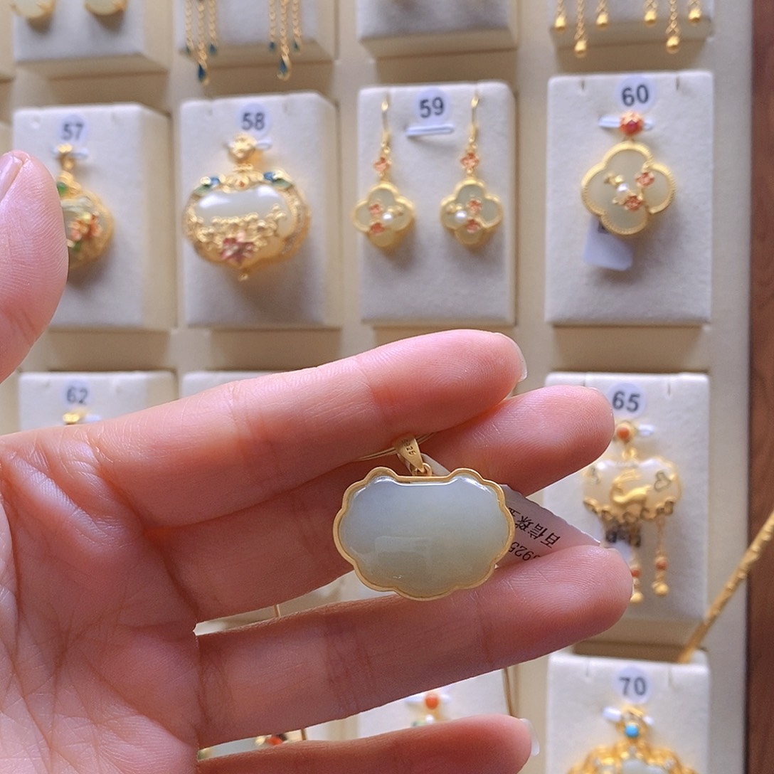 和田玉颈饰银S925镶嵌