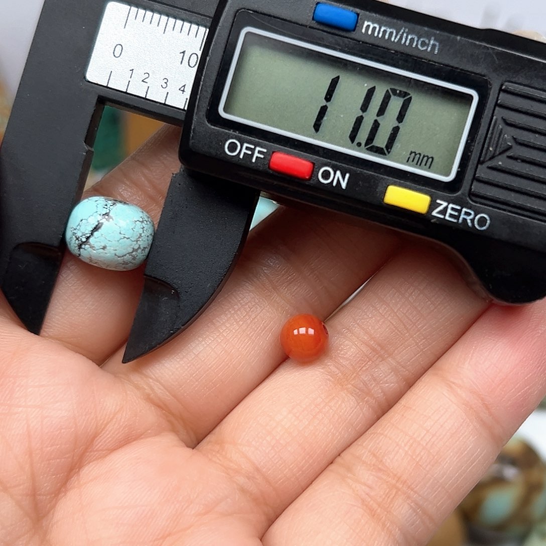 未镶嵌南红玛瑙珠宝奇石