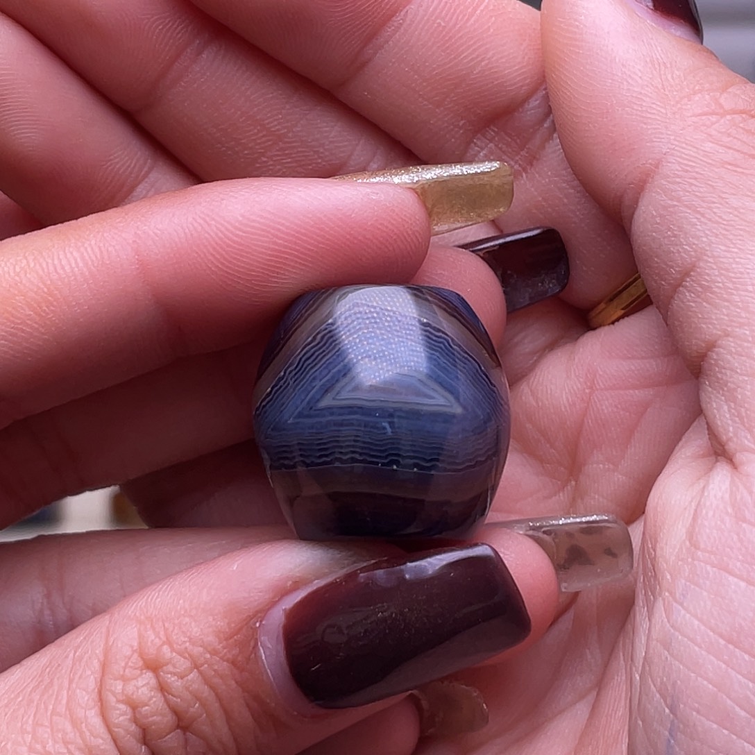 这***好玛瑙/玉髓未镶嵌颈饰