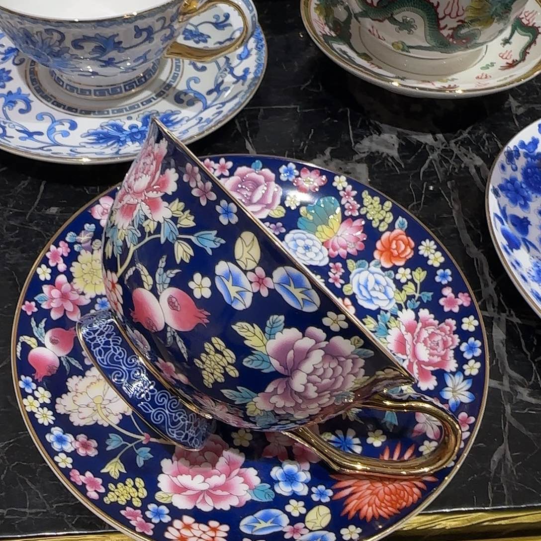 骨瓷珐琅彩工艺制作