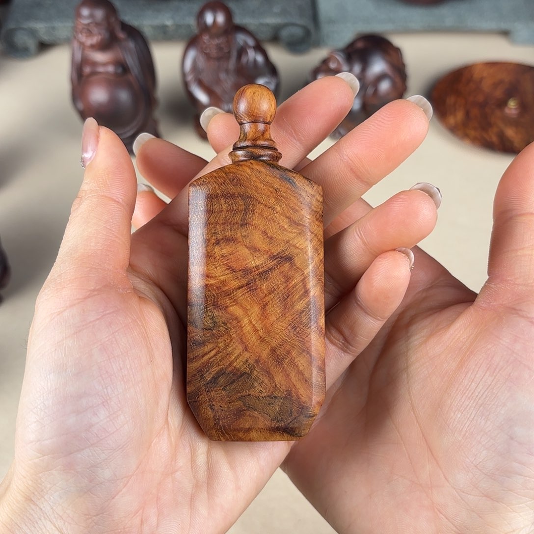 黄花梨/降香黄檀把件把件