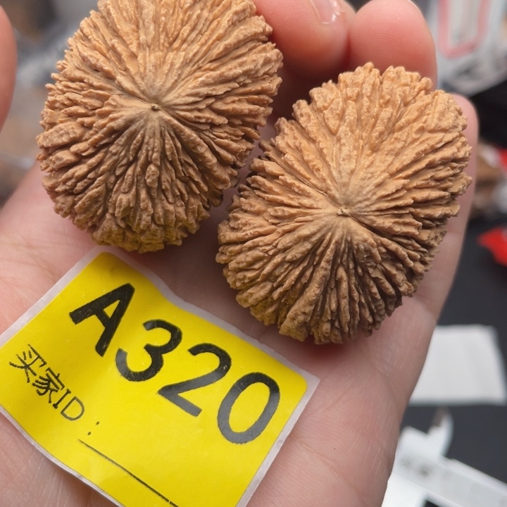 文玩核桃吊坠核桃
