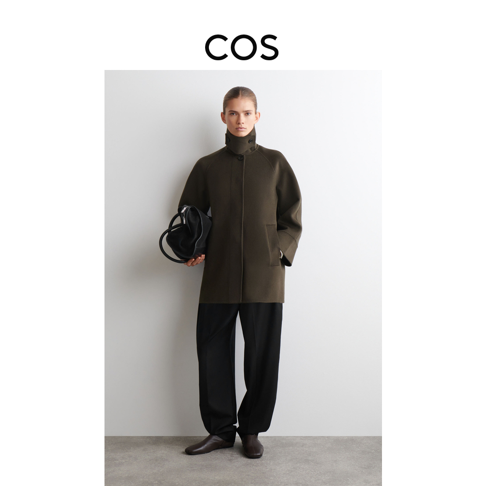 COS女装 标准版型双面羊毛混纺漏斗领大衣2025冬季新品1321637001