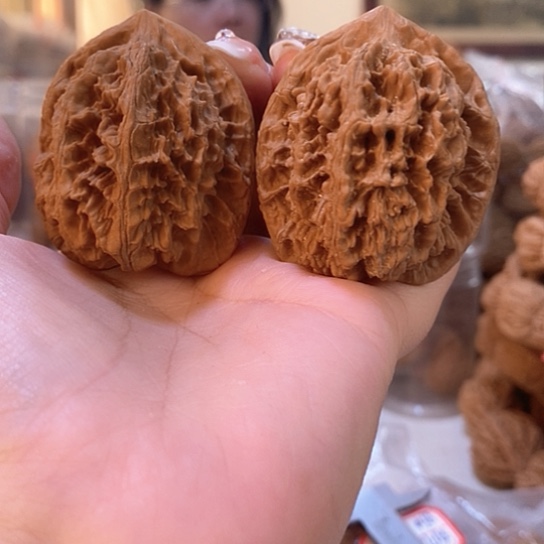 文玩核桃吊坠42中国大花有修