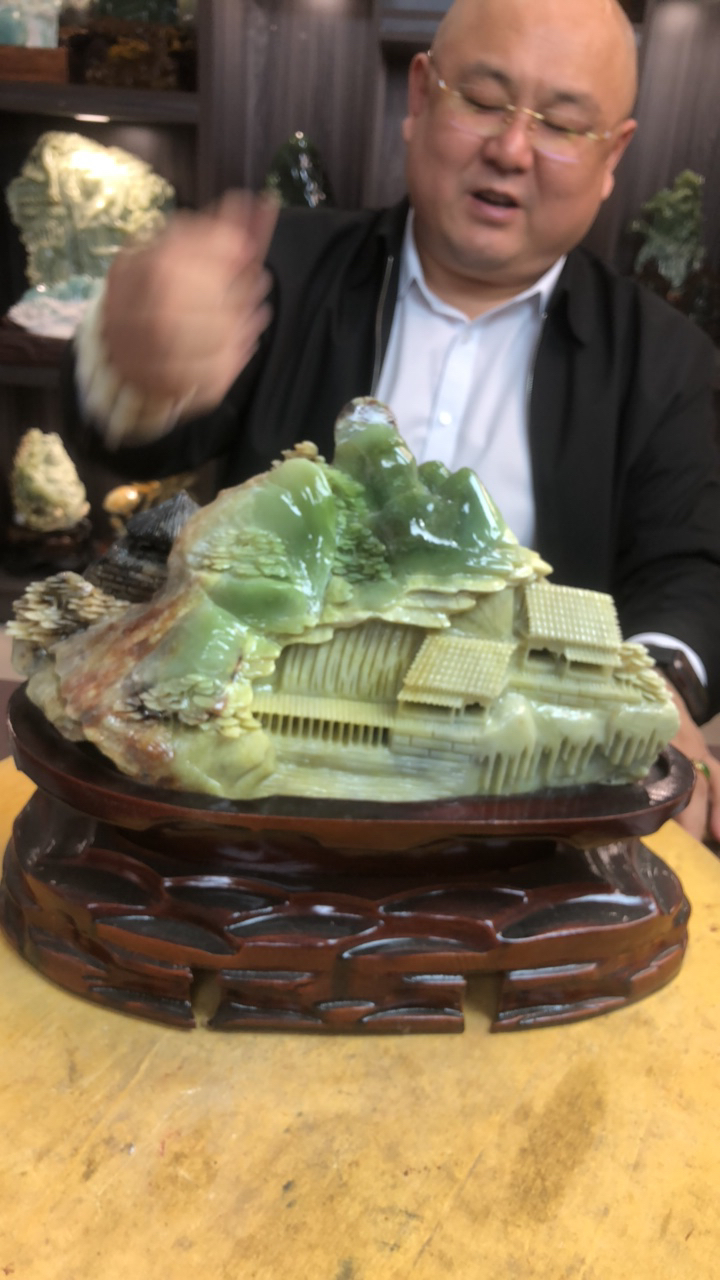 蛇纹石玉（覆膜）摆件原创作品