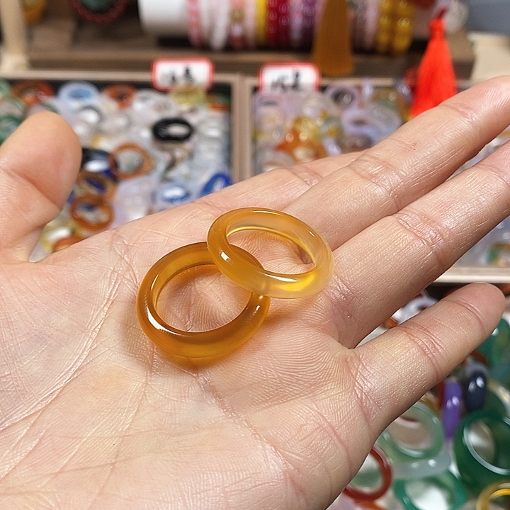 玛瑙/玉髓戒指未镶嵌歪