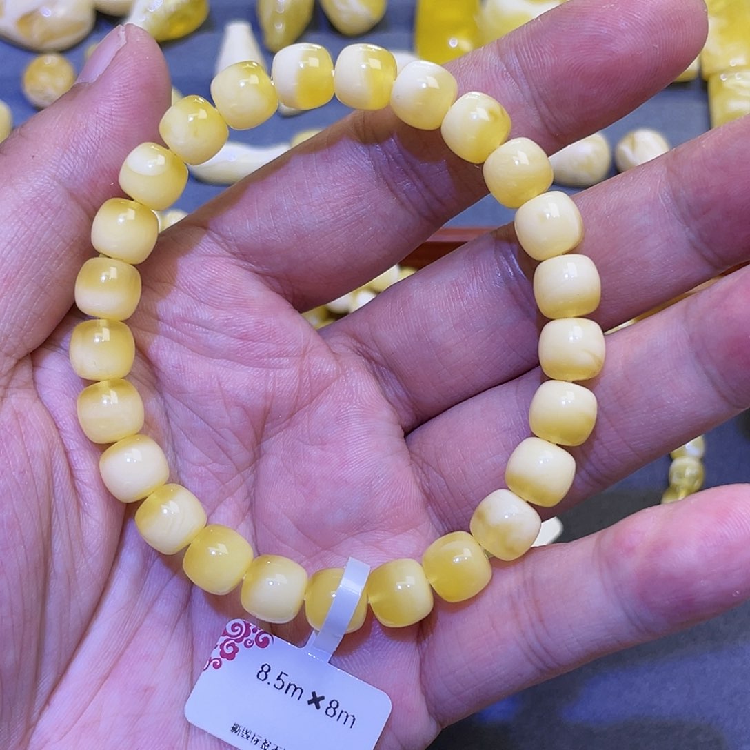 蜜蜡手串未镶嵌C98—808金白宝盆