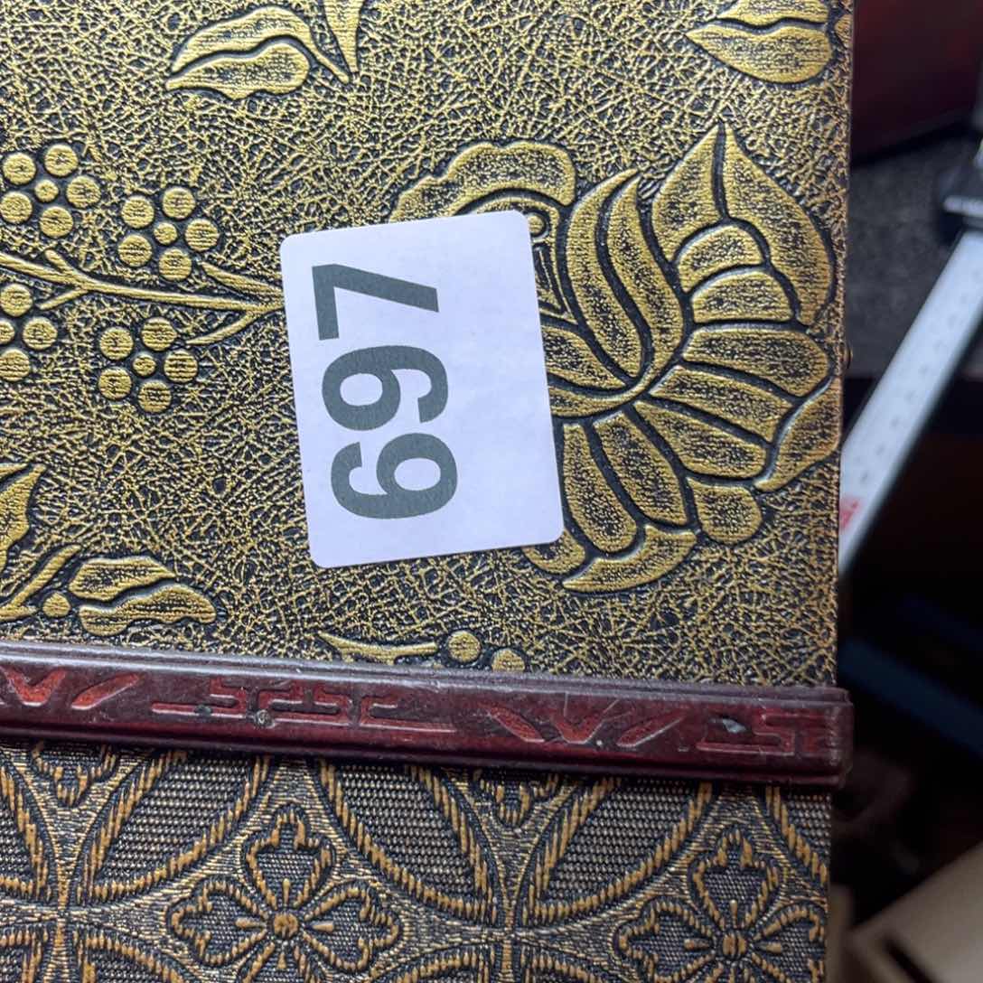 喵***否大叶紫檀（黑酸枝木类）