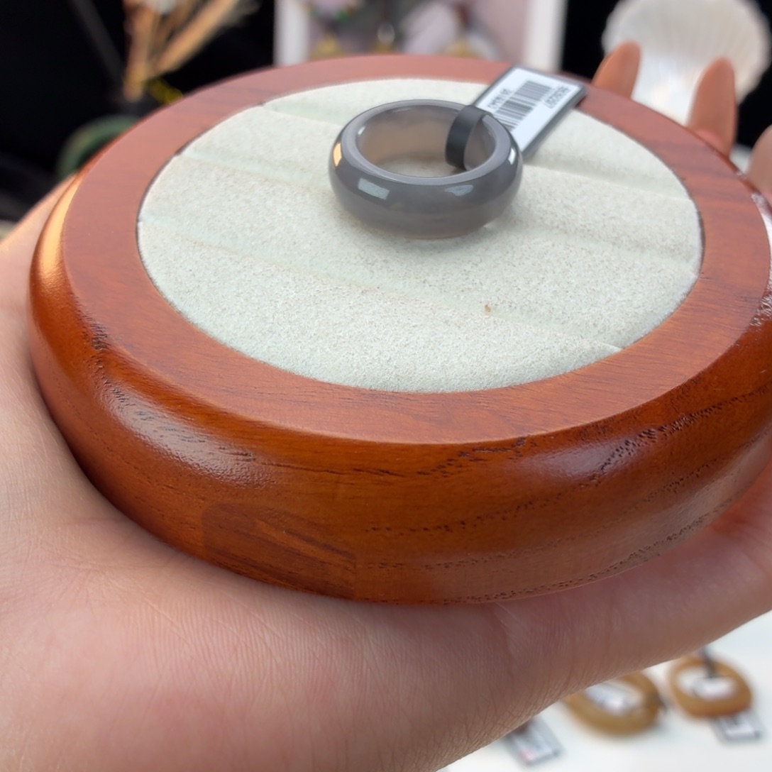 和田玉未镶嵌戒指紫色轮胎17.2j16