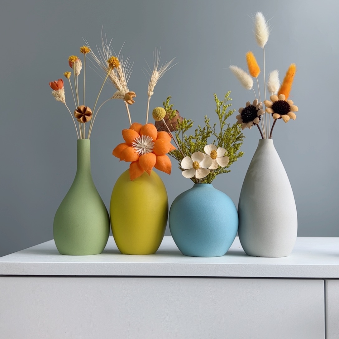 摆件陶瓷小花瓶摆件含花总高约20-30cm