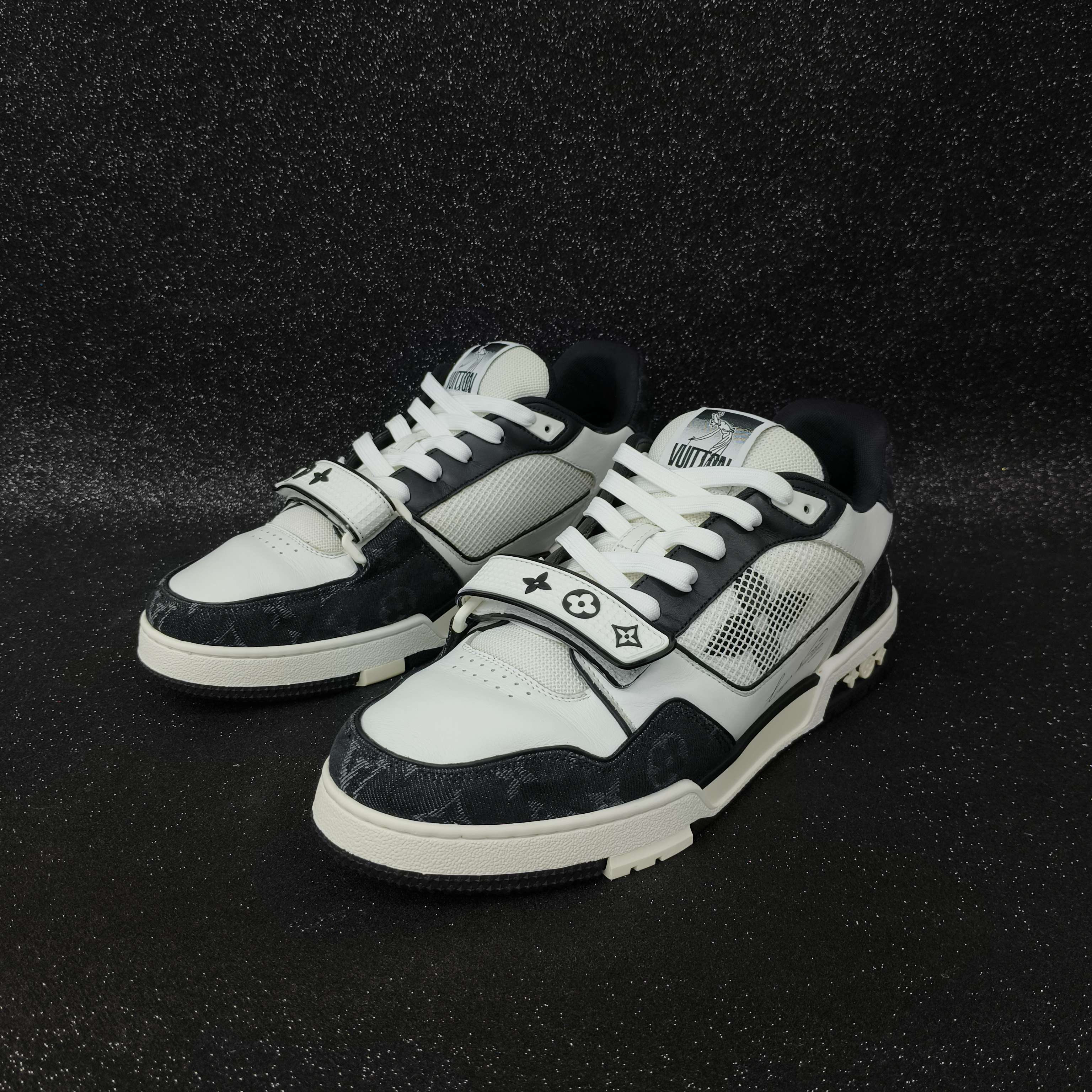 99新 LouisVuitton/路易威登 9码/43码/黑白牛仔魔术贴潮鞋/A2287