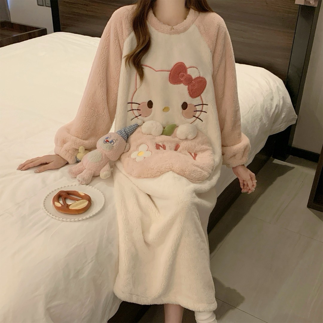 凯蒂猫珊瑚绒睡衣女冬款加厚加绒法兰绒可爱小个子睡裙冬季家居服