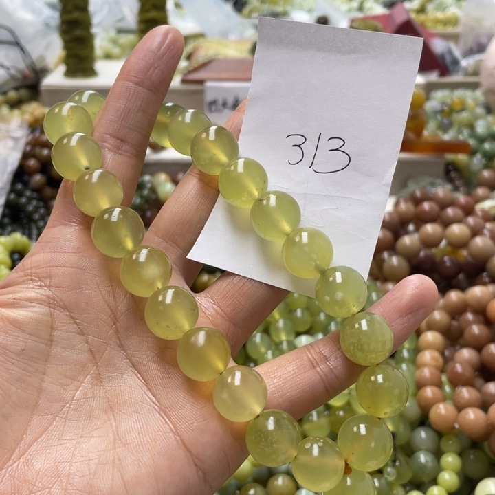 未镶嵌蛇纹石玉手链