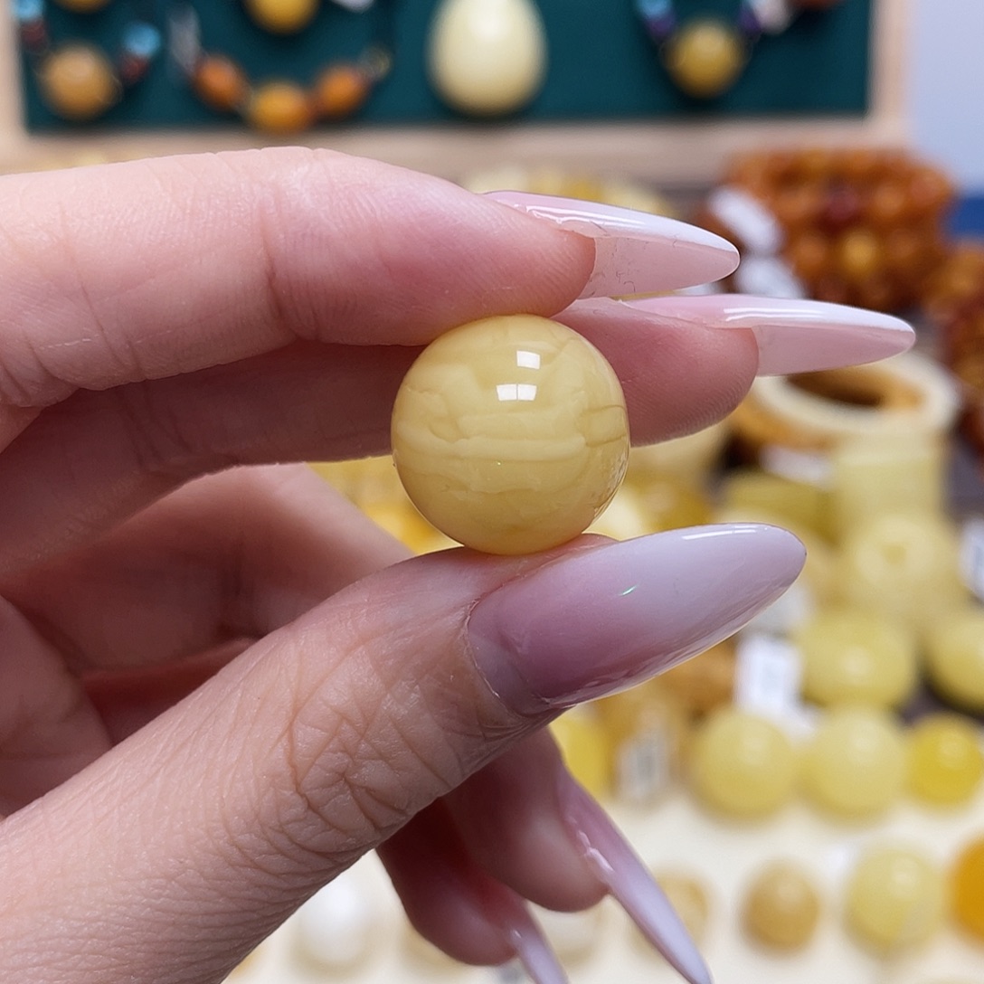 蜜蜡未镶嵌珠宝奇石16.2mm微瑕