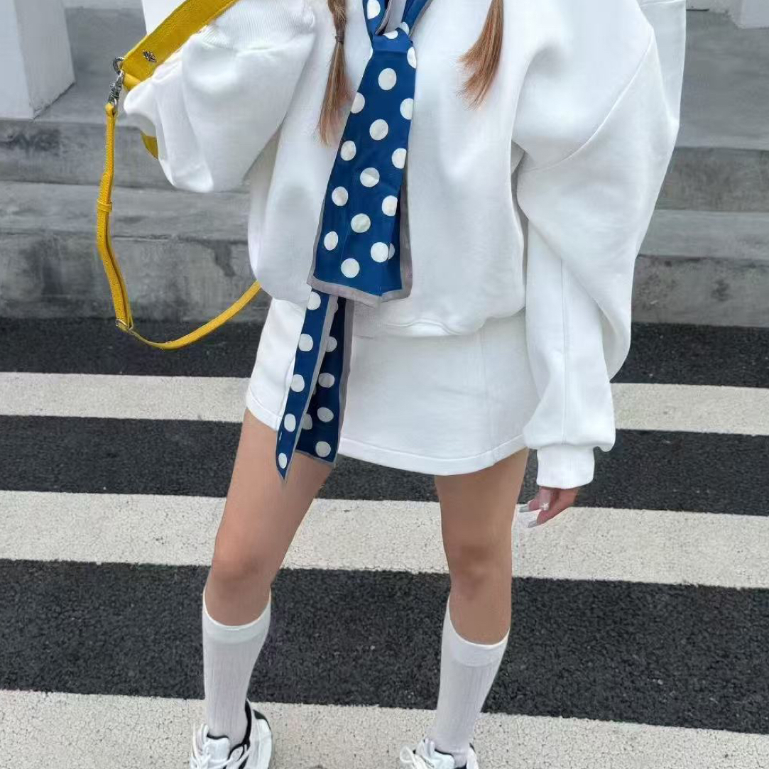 简约显瘦气质百搭时尚上衣