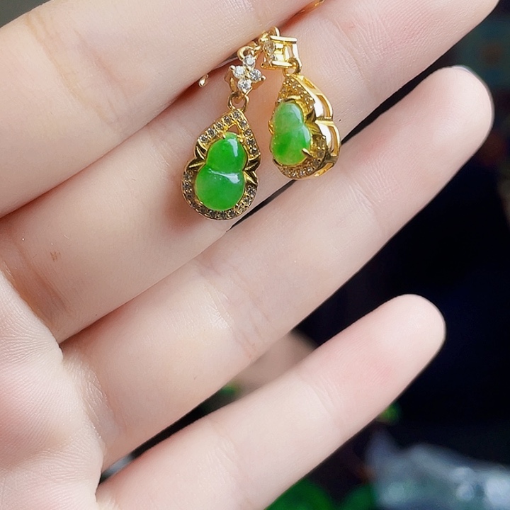 翡翠银S925镶嵌颈饰多样性