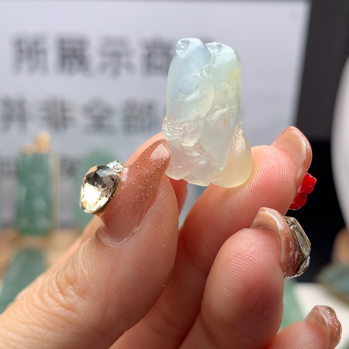 定制翡翠未镶嵌天然翡翠