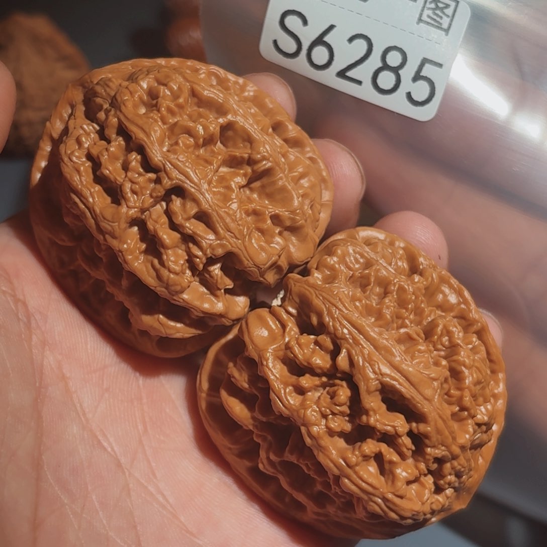 文玩核桃把件粗筋
