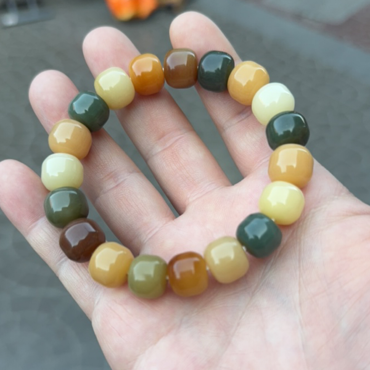 天然菩提根多宝手串老型