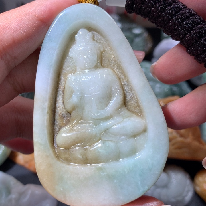 翡翠未镶嵌颈饰保真天然a货翡翠