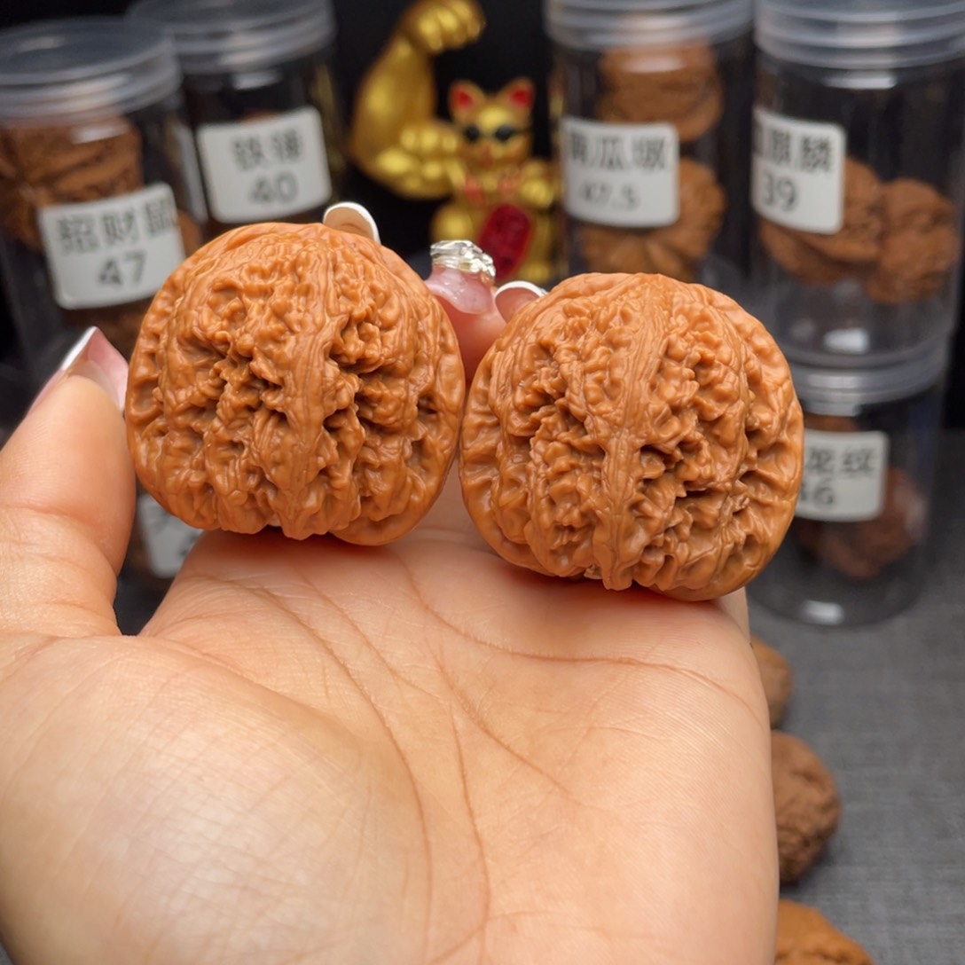 文玩核桃把件大粗筋