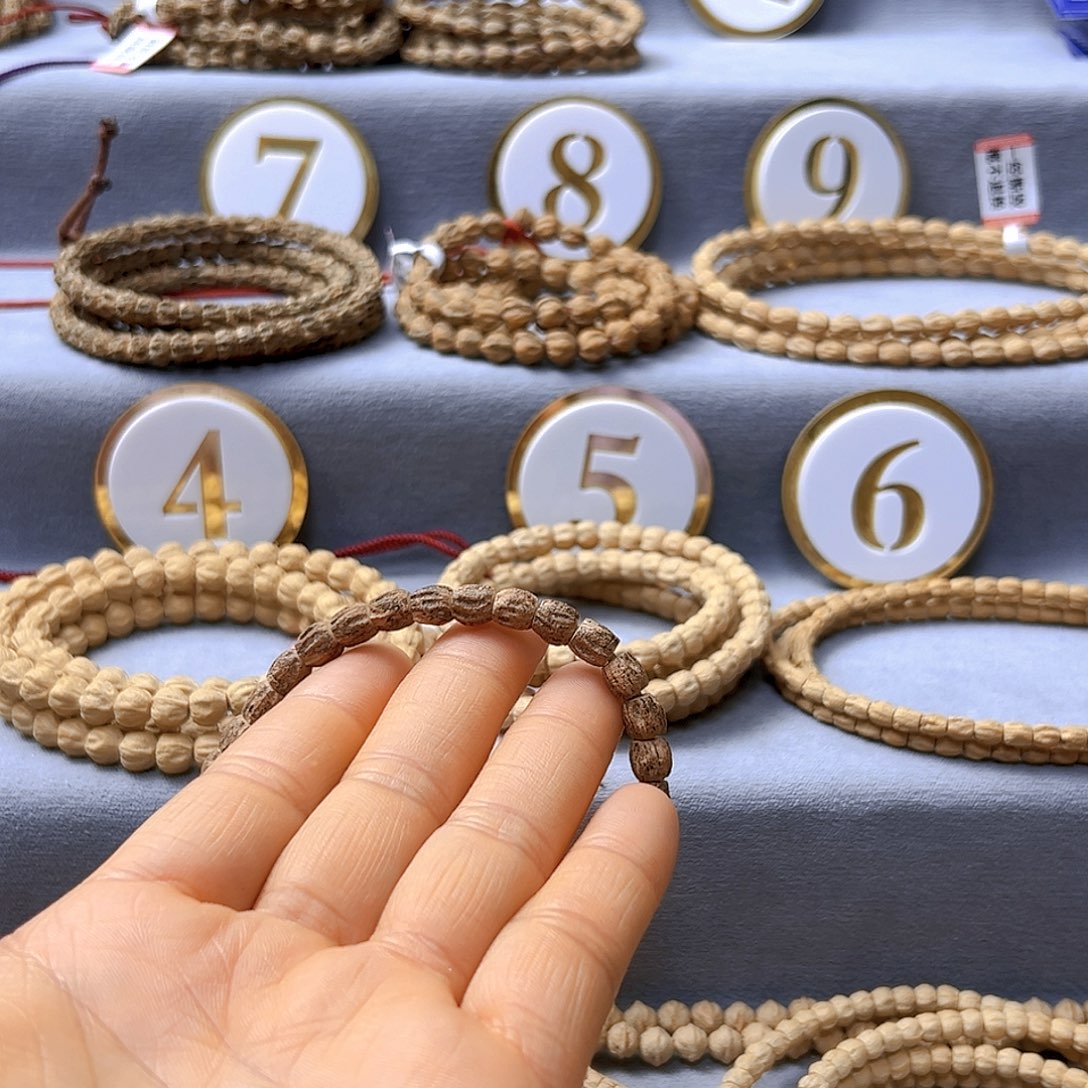 柏香籽/百香籽吊坠月**稀