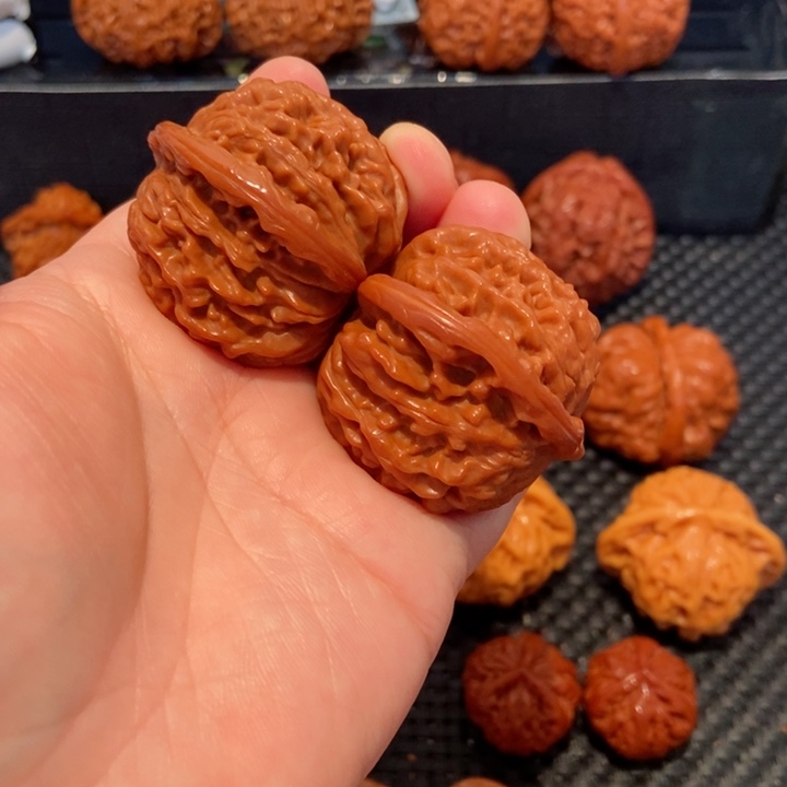 文玩核桃把件要**哟41尺寸四座楼1699