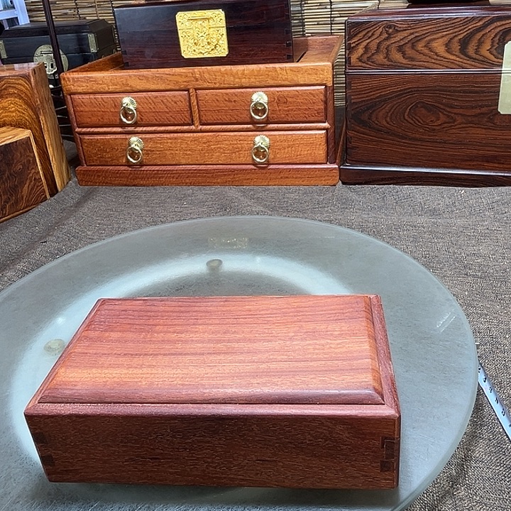 家具紫檀木类机关盒