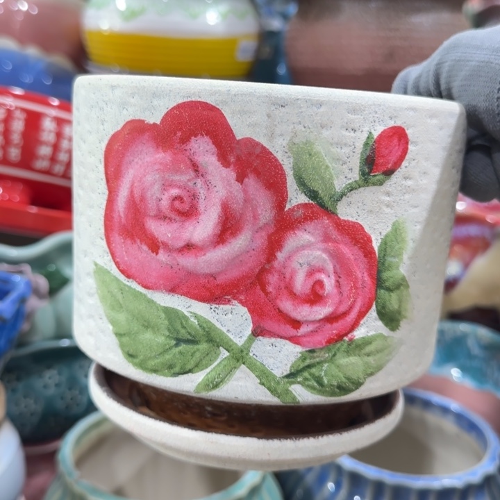 凑9米包邮，有孔，陶瓷花盆