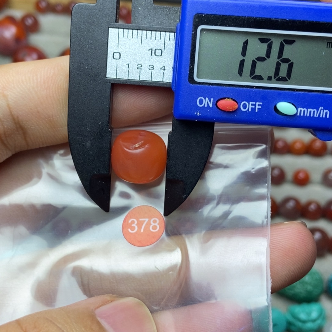 南红玛瑙未镶嵌配饰