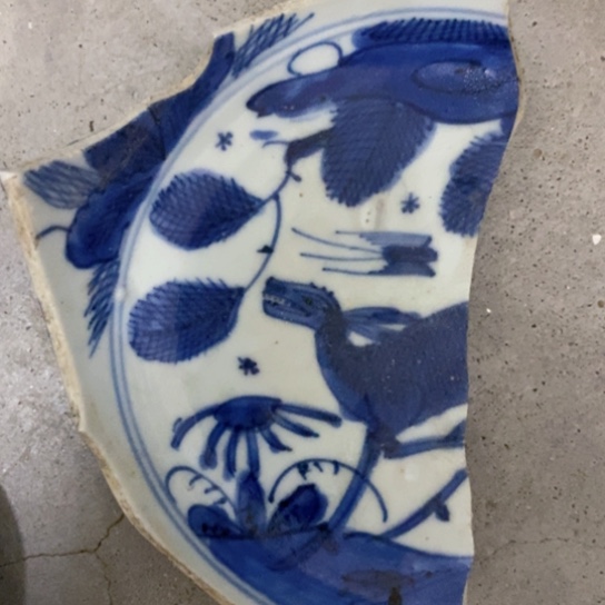 尤***琳瓷片现代瓷器青花瓷片