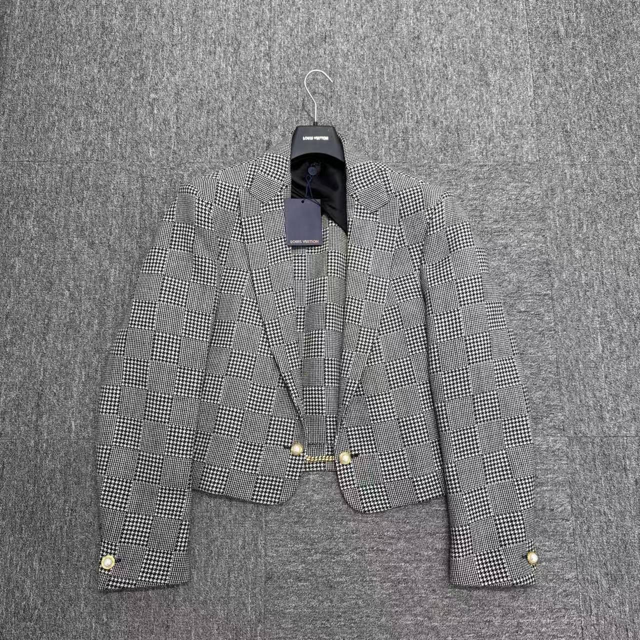 全新未使用 LouisVuitton/路易威登 菲董千鸟格外套/12412/50码