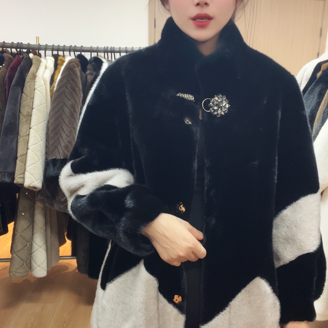 60号皮毛一体外套