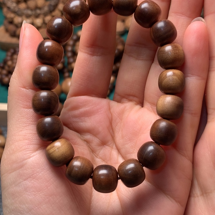 檀香木手串/手链老山檀香1.0*1.1瑕疵