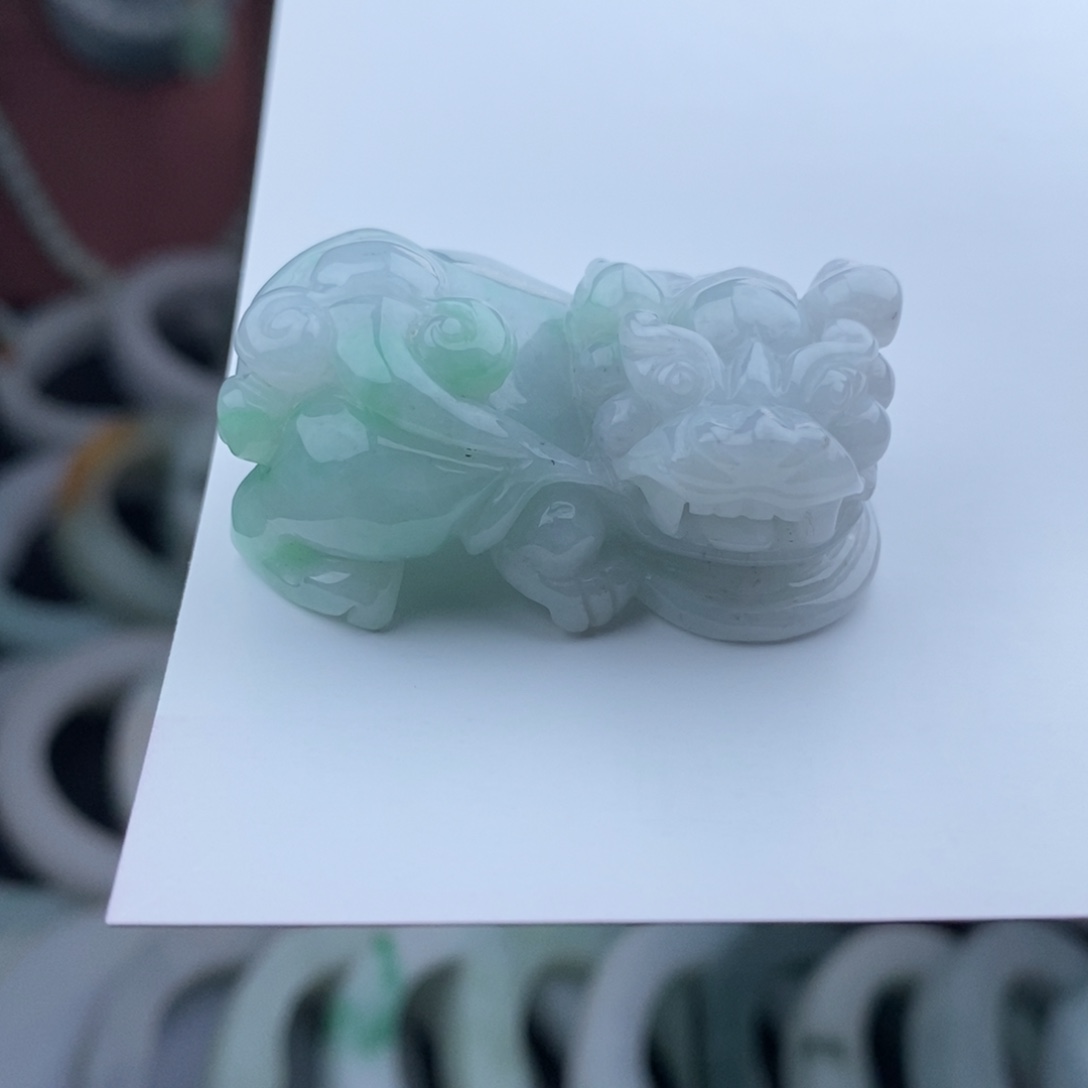 翡翠颈饰未镶嵌挂件