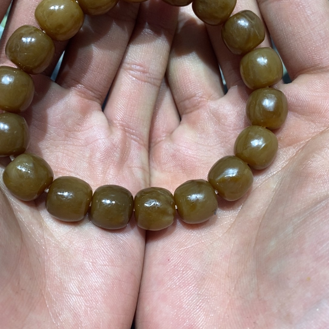 墨***璟和田玉（糖玉）未镶嵌手链