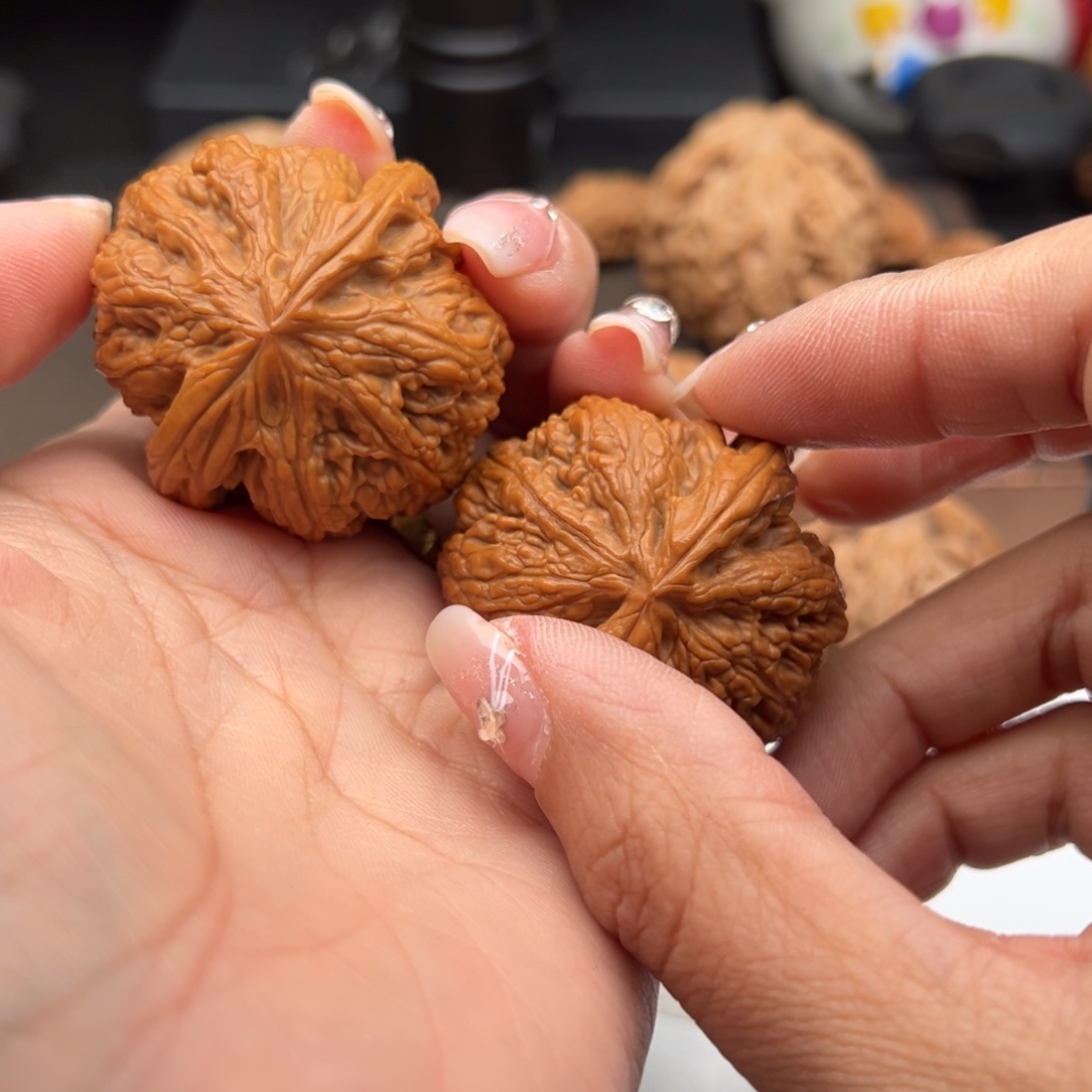 文玩核桃把件粗筋40