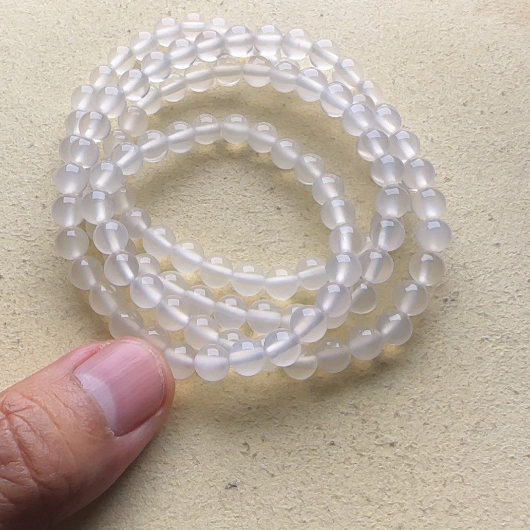 玛瑙/玉髓未镶嵌手链6.4mm荔枝冻