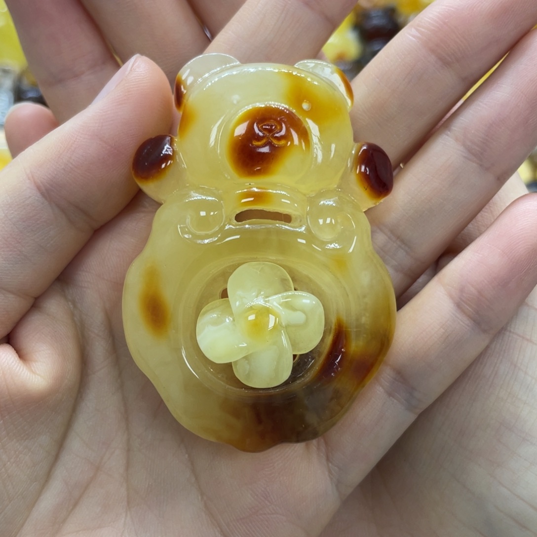 琥珀未镶嵌裸石天然琥珀